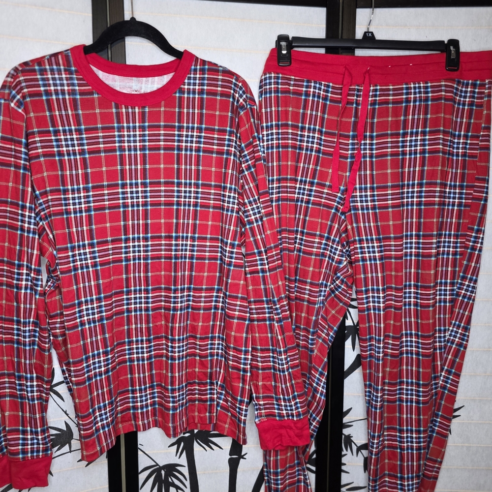 Wondershop Red and Blue Plaid Men's Pajama Set